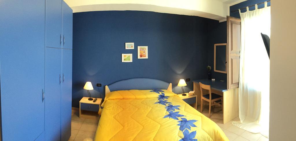 Residence Panarea Cefalu Phòng bức ảnh